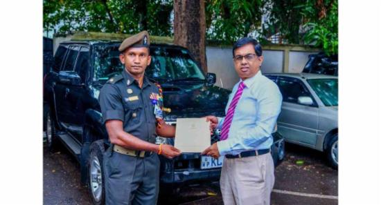 රණවිරුවන්ගේ ප්‍රයෝජනයට ජනාධිපති කාර්යාලයෙන් වාහන